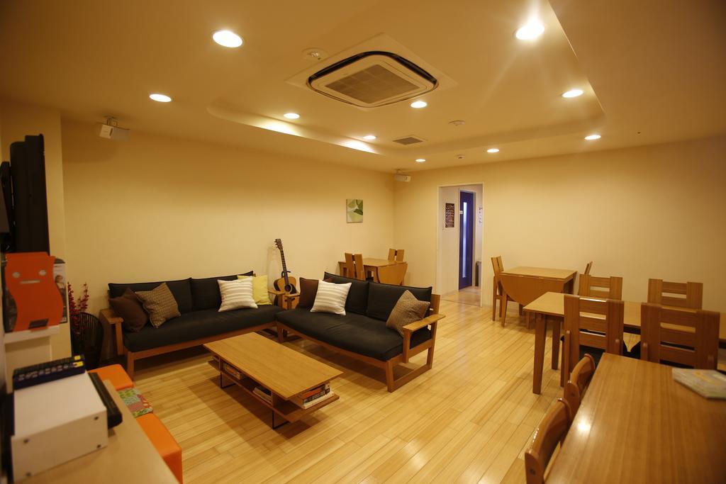 K'S House Hiroshima - Travelers Hostel Ngoại thất bức ảnh