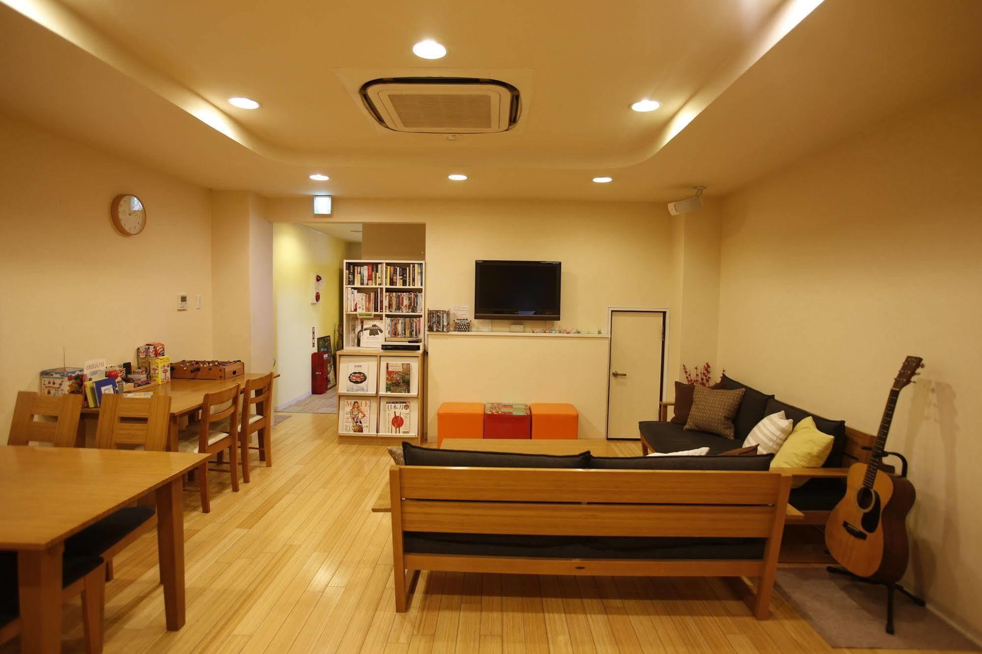 K'S House Hiroshima - Travelers Hostel Ngoại thất bức ảnh