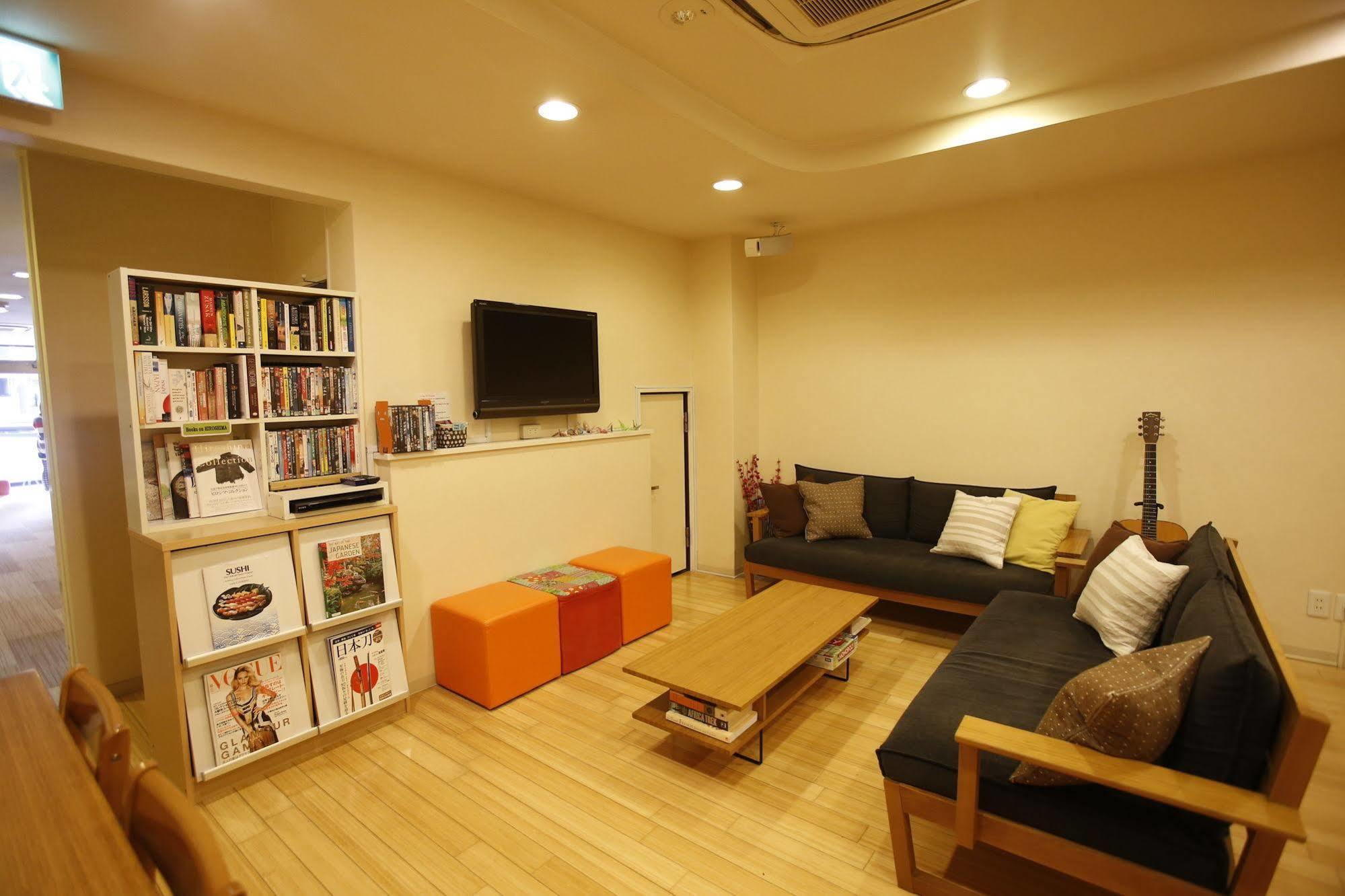 K'S House Hiroshima - Travelers Hostel Ngoại thất bức ảnh